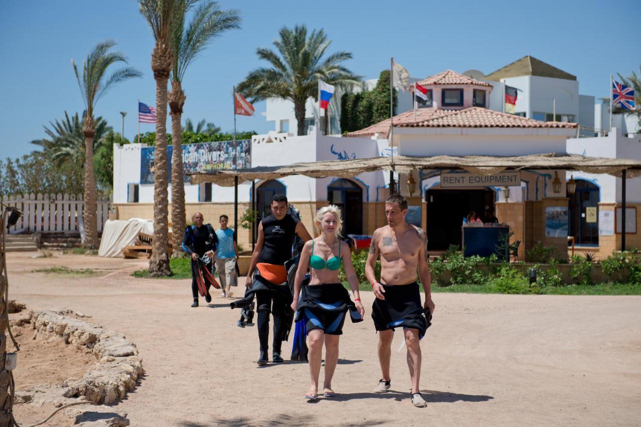 Amphoras אתר נופש 5*